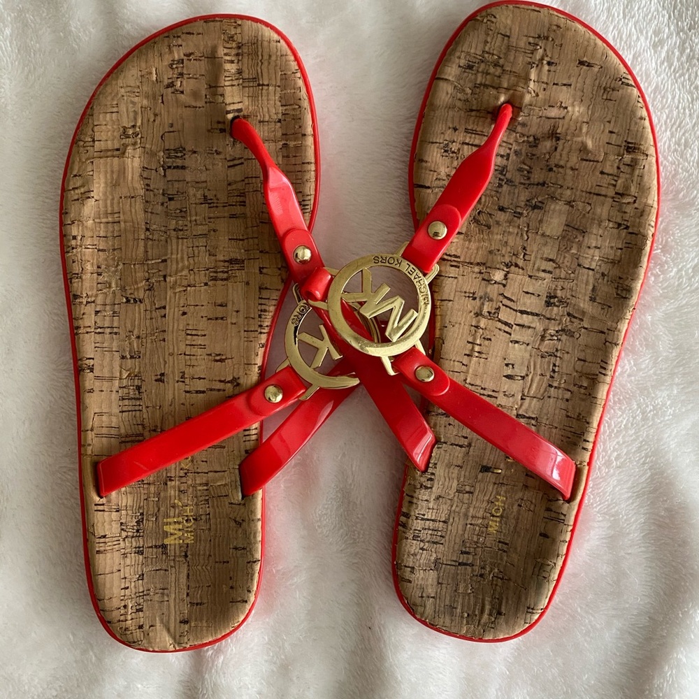 Michael kors red and gold flip flops sz 6